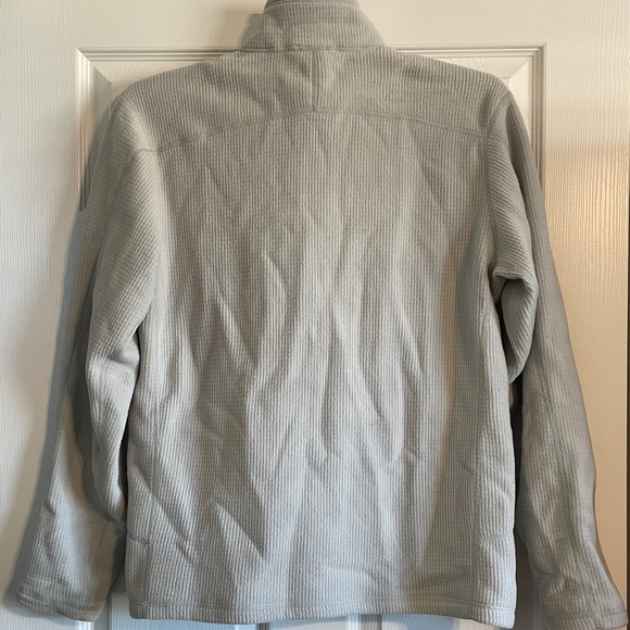 Light gray North Face Pullover - Picture 2 of 6